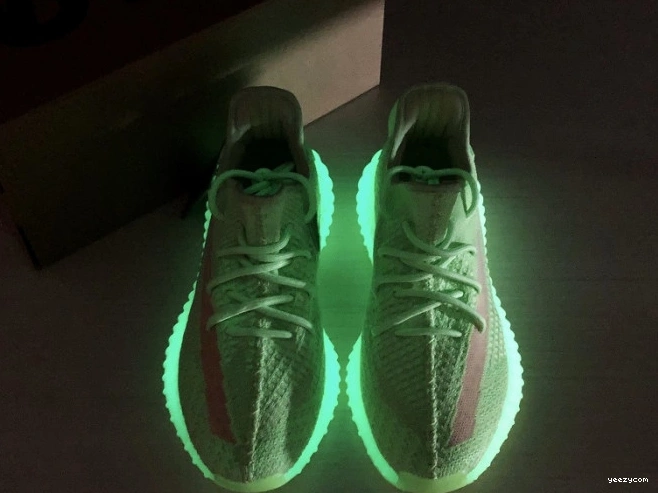 Glow Dark the in Yeezy 350 Boost Adidas EG5293 V2 0921